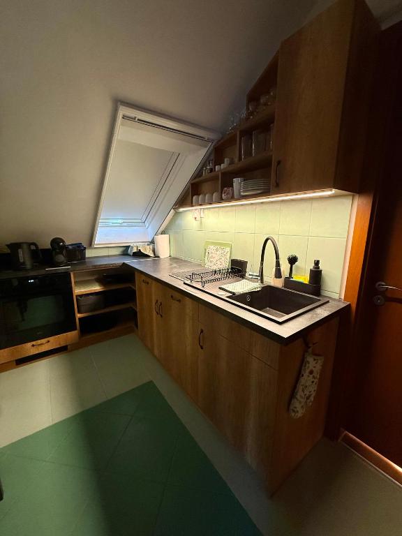 Sunset Gardony Apartman